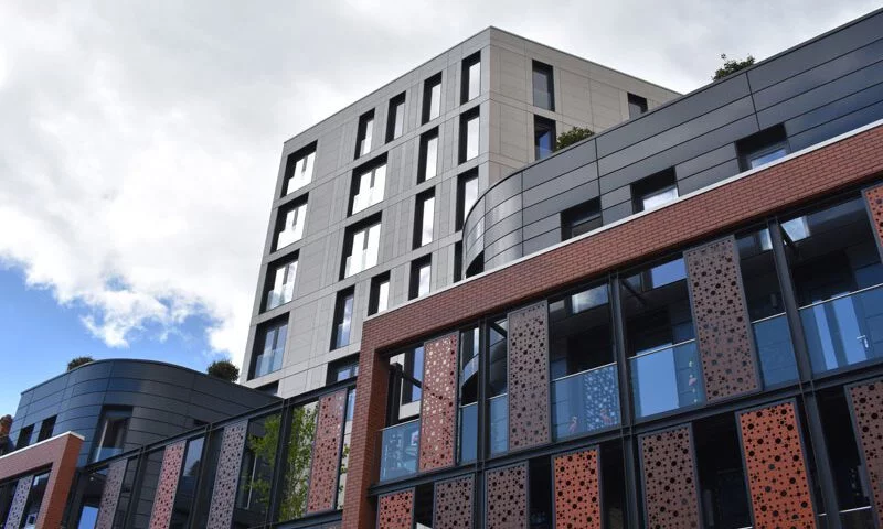 Commercial-St-Newport-web-800×480-1